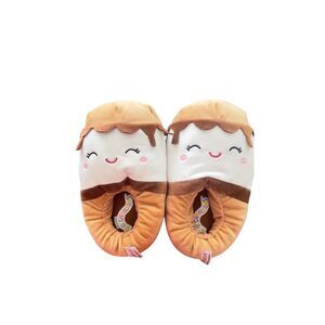 Squishmallows slippers Carmelita the S'more size 5